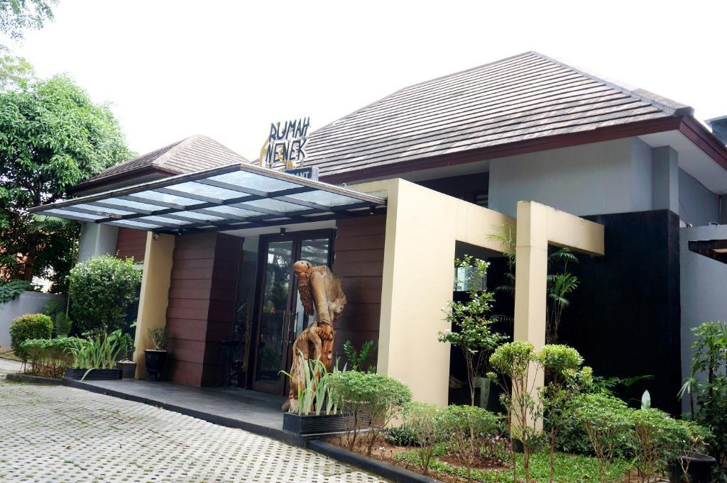 Rumah Nenek Hotel And Restaurant Padang  Oda fotoğraf